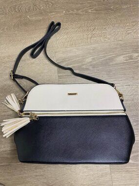 Elim & Paul Women’s Leather Shoulder Handbag – Navy Blue & Beige (Classic Style)